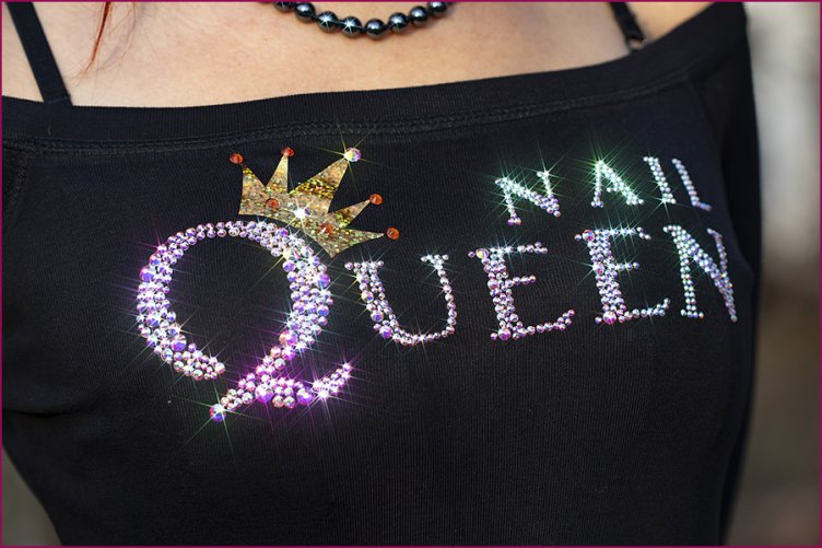 Strass Shirt Nail Queen 